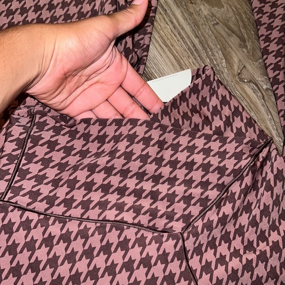 🦋Aerie crossover super flare legging - Picture 5 of 6